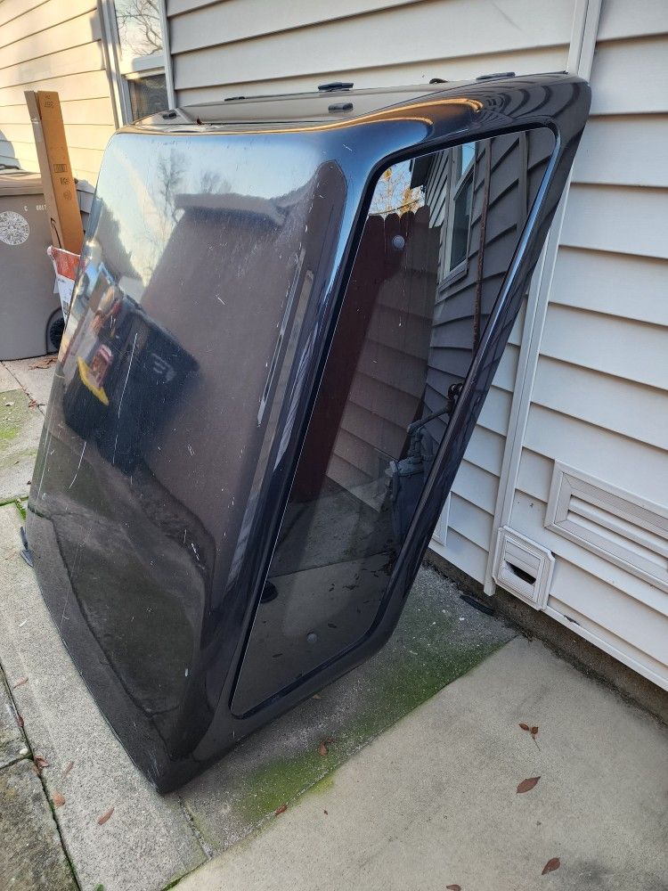 LEER Truck Topper Honda RIdgeline 2007/1st Gen
