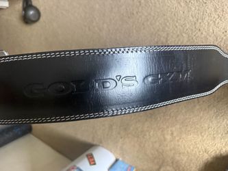 Gold's Gym Leather Weightlifting Belt