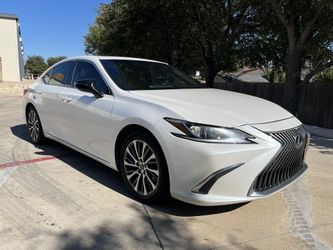 2020 Lexus ES 300h