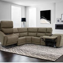 Brand New Super Plush Brown Power Reclining Sectional Sofa 