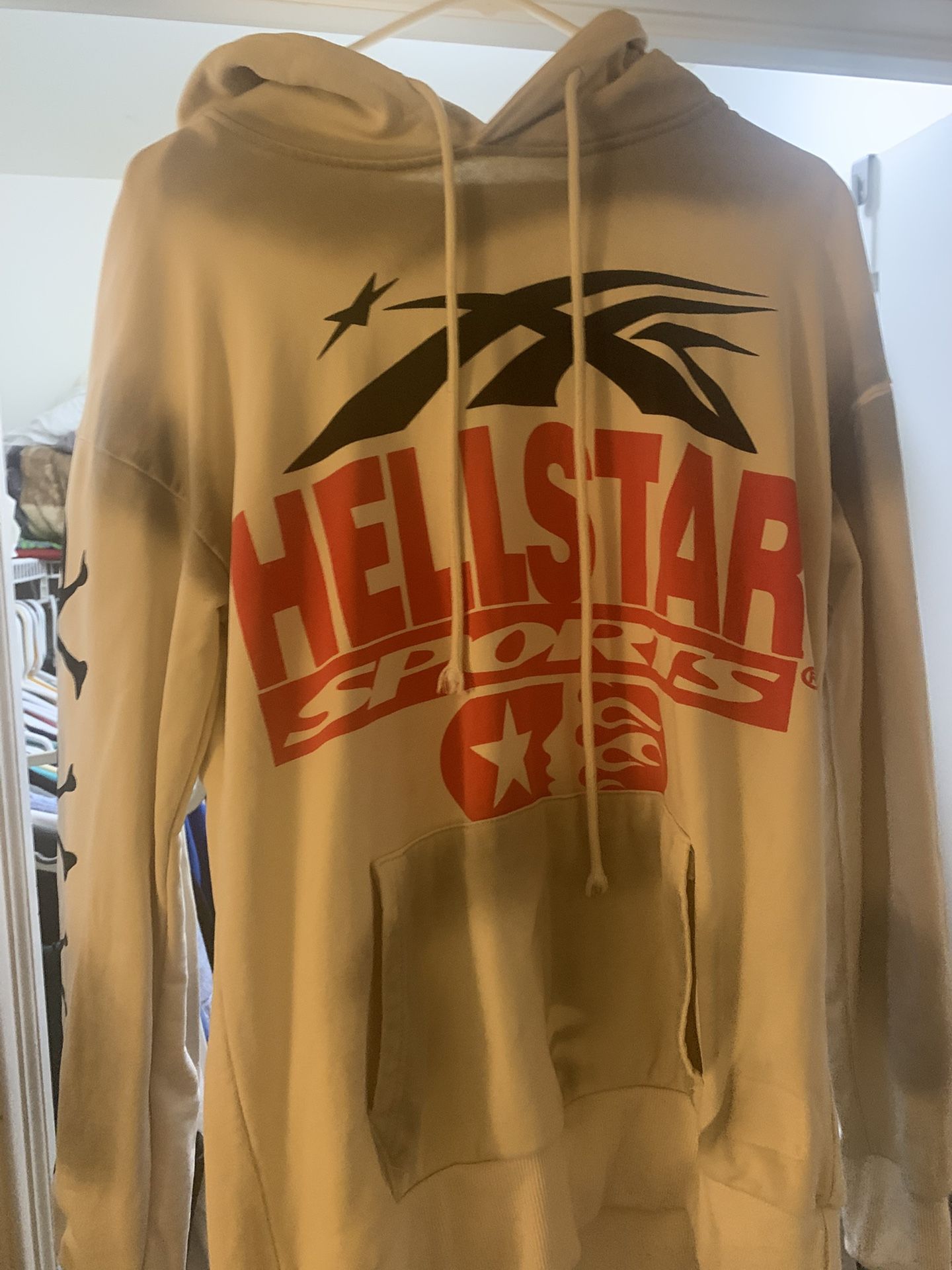 Authentic hellstar hoodie