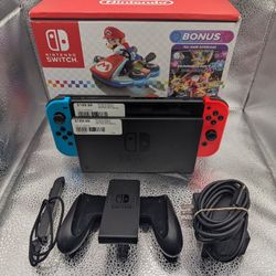 NINTENDO M:HAC-001 SWITCH 