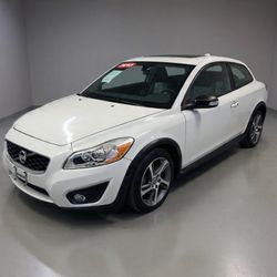 2013 VOLVO C30