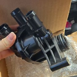 Thermostat/ W Housing