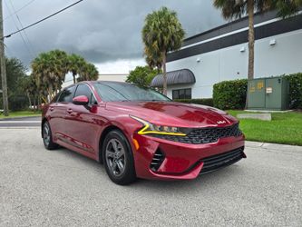 2022 KIA K5 LX