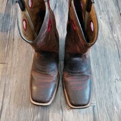 Ariat Size 6 Cowboy Boots 