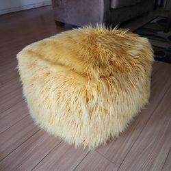 fluffy stuffed bean bag chair 