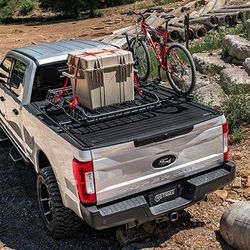 Retrax Pro Xr with NEW YAKIMA crossbars off 2017 F150 With 5.5 Bed