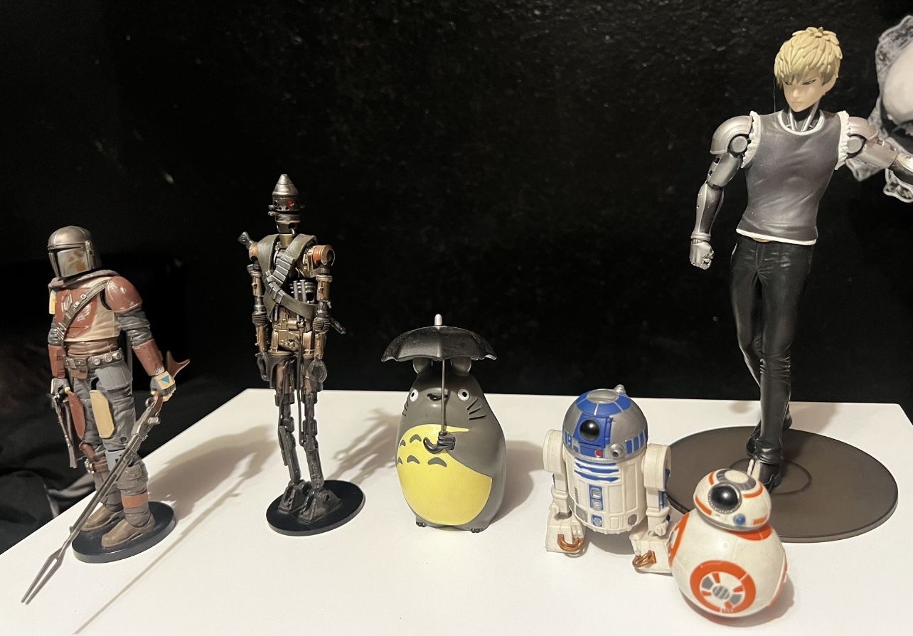 $2 EACH Naruto HxH Marvel DC Labubu Star Wars Demon Slayer One Punch Man One Piece Luffy Totoro Anime Figures