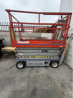 Scissor Lift