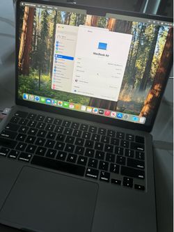 MacBook Air M2 (2022)