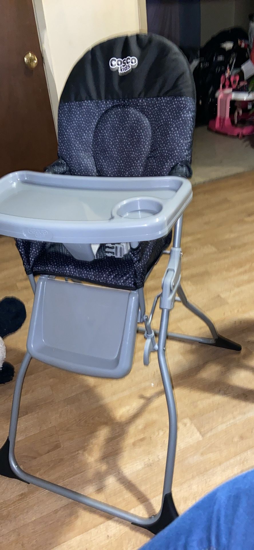 Cosco Kids Simple Fold High Chair