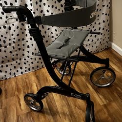 Drive F-22 Rollator With Seat 