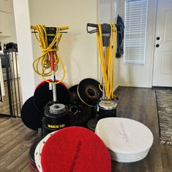 Floor Machine (Advance Pacesetter 20HD) & (Waxie 1500) + Extras