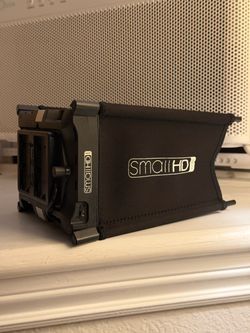 SmallHD AC7 7” field monitor