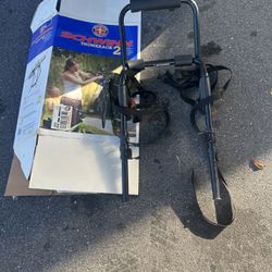 Schwin. Bicycle Rack Trunk Car 2 Bikes