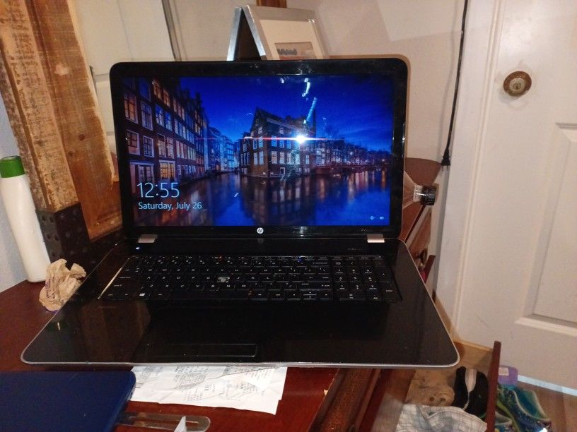 HP Pavilion 250