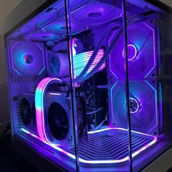 Custom Build Powerful Gaming PC 