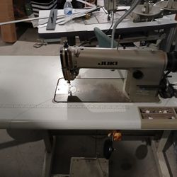 Juki Industrial Sewing Machine 