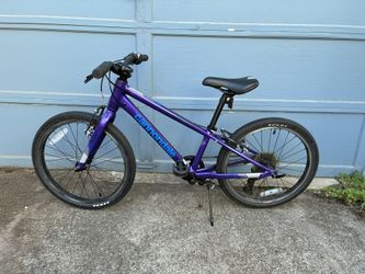 Kids’ Purple 20” Cannondale Bike