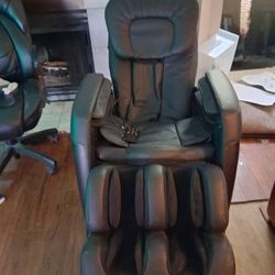 Black Massage Chair 300.00