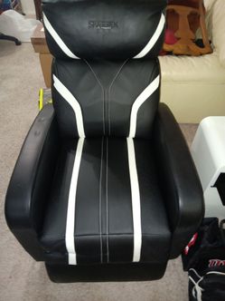 Spacetek Gaming Chair Black and White