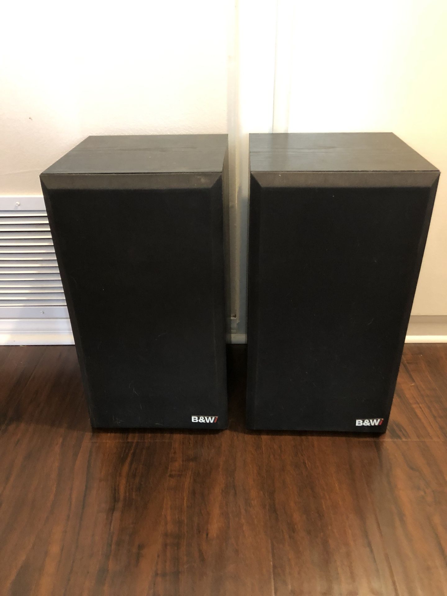 B&Wi Bowers And Wilkins DM110i Vintage Speakers