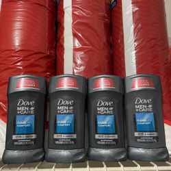 Set Of 4 Dove Deodorants 