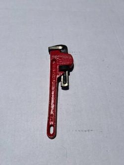 Pipe Wrench Heavy Duty Drop Forged Jaws 10”