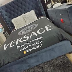 ⭐️King, Queen or Cal Bed Frame 🤴 $599 👉Furniture Sectional, Dining Table, Bunk Beds Avail 