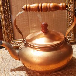 VINTAGE COPPER KETTLE POT TEAPOT W/ LID & WOOD HANDLE 