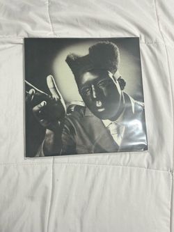 CHROMAKOPIA Vinyl Record With album cover and vinyl cover sleeves included
