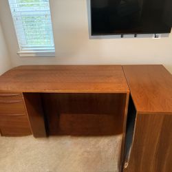 Dania Office Desk Set With Wing