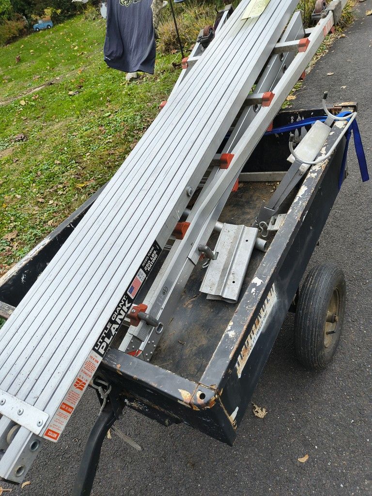 LADDER  Little Giant