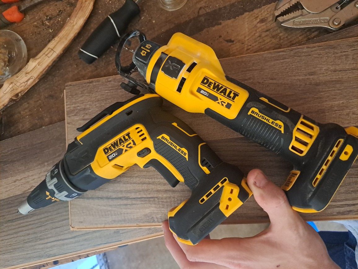 20V DeWalt Sheetrock Gun & Cut-Out Tool