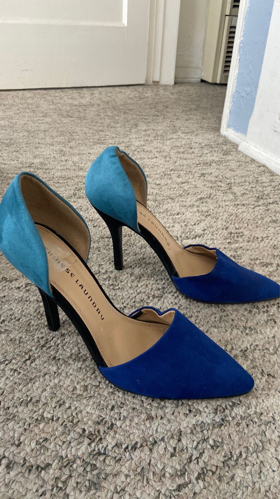 Chinese laundry Blue Heels