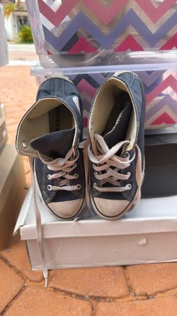 Converse size 2