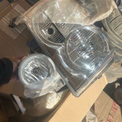 Jeep Grand Cherokee Head Lights And Fog Lights 2005-2010