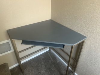 Corner Desk