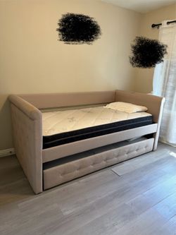 twin size daybed