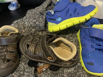 Infant Shoes Size 4