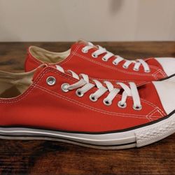 Converse Low Red