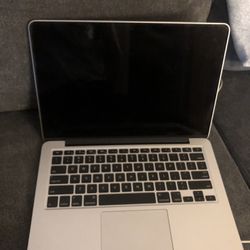 MacBook Pro A1502 256gb