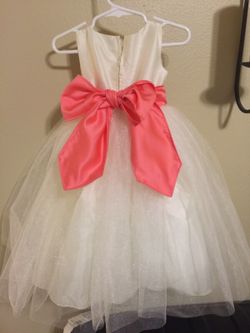 Size 3 toddler flower girl dress.