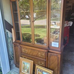 Free China Cabinet 