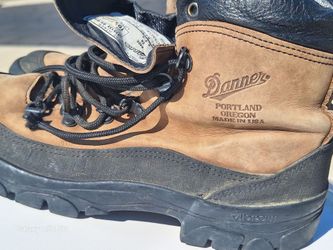Dinner gortex hiking/working boots