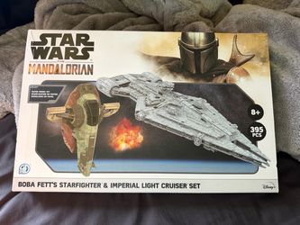 STAR WARS The Mandalorian Boba Fett's Starfighter & Imperial Light Cruiser Set