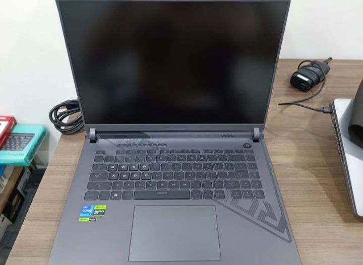Asus Rog Strix Scar 16 Laptop RTX4080