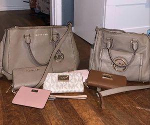 Michael Kors and Kate spade purse
