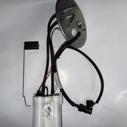 2005 To 2007 Ford F350 F450 F550 Super Duty 5.4L 6.8L Fuel Pump Module Bomba De Combustible